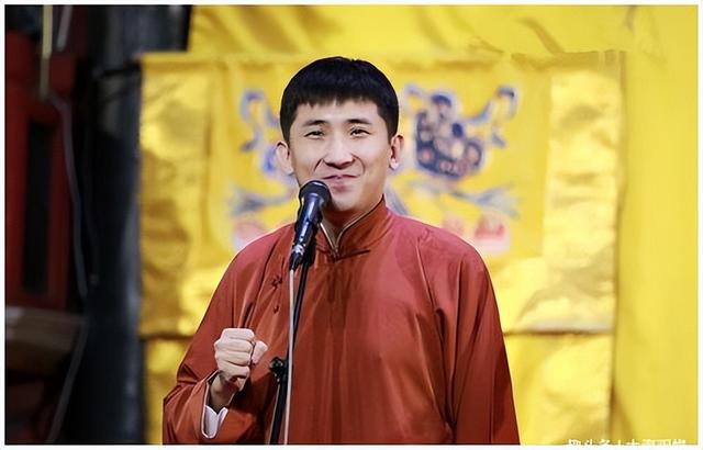 16年，郭德纲曾用百万救下的张云雷，如今张云雷恩将仇报？