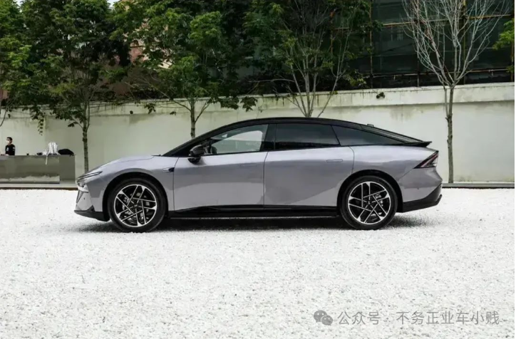20.98万起，710km续航！2小时订单破3万，这是要爆？
