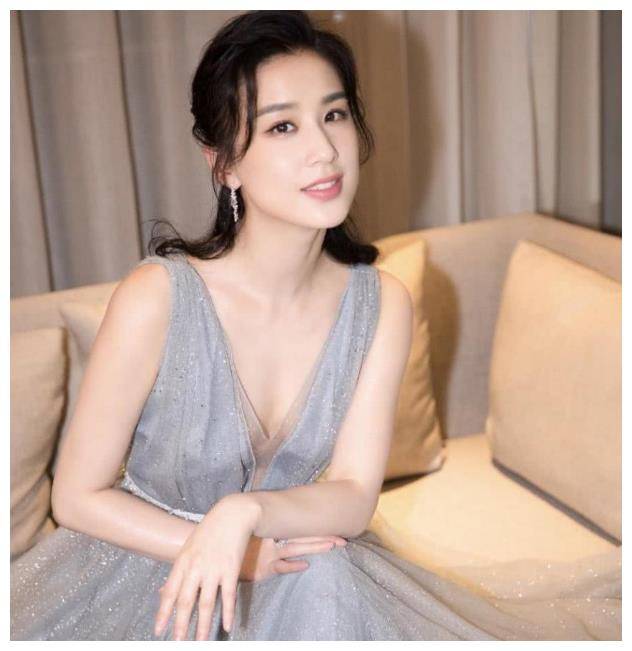 黄圣依自爆杨子不爱自己，生活过得不如意，为何网友丝毫不同情她