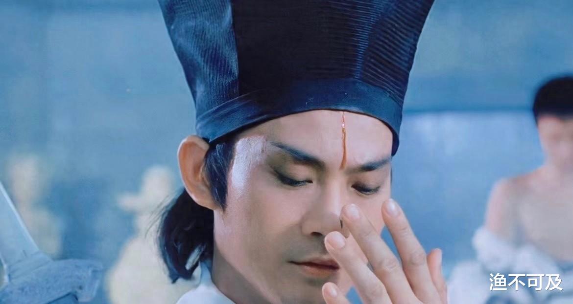 “苦命星二代”郑欣宜：母亲早逝父亲另娶，刚得6000万却被爆死亡