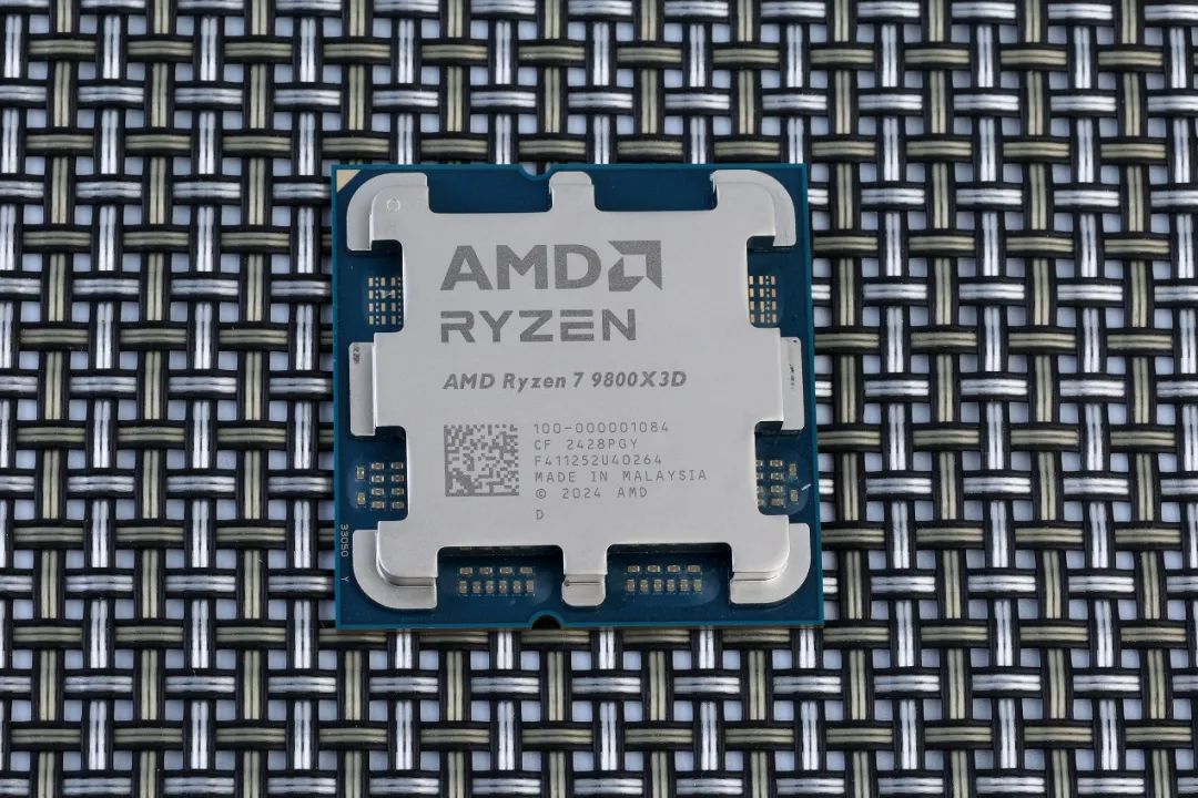 游戏性能无人能敌——AMD锐龙7 9800X3D处理器首发测试