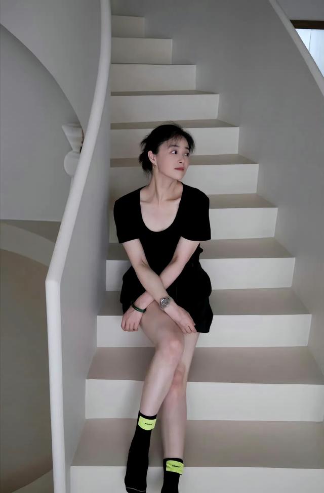 蒋欣的大长腿原来这么美