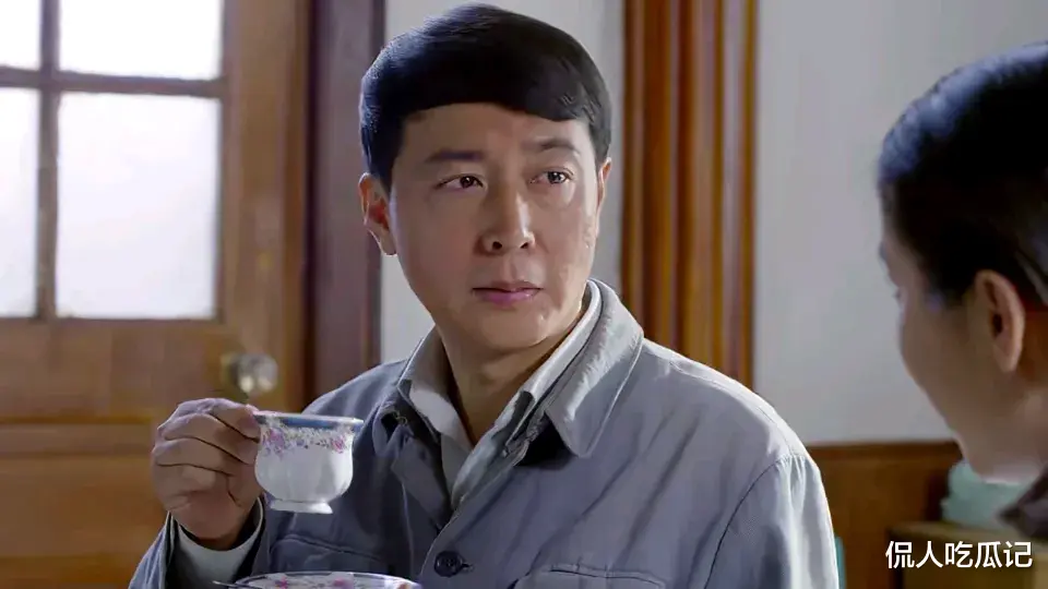 《庆余年2》于洋：与演员王雅捷相爱20年并育有一子，54岁越老越帅是宠妻狂魔