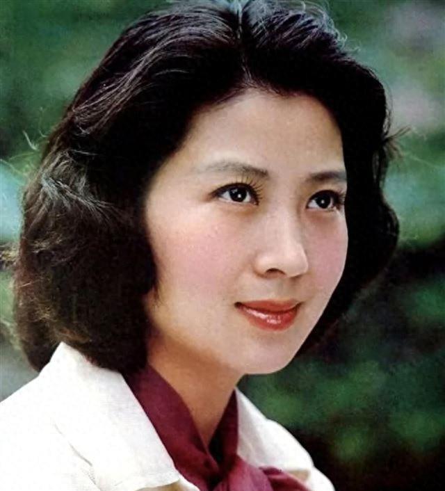 演员吴海燕:我这辈子最正确的决定,就是嫁给了情投意合的师兄