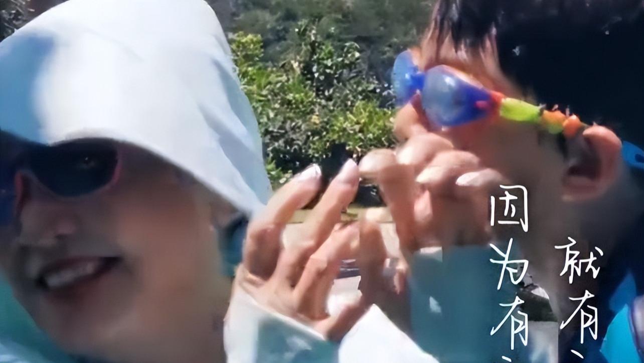 箖儿朝奶奶张兰吐口水，大S对儿女的管教要加强，需要重视