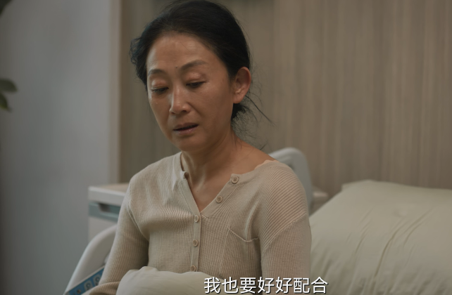 哭不出来别硬演!《城中之城》这2个人告诉你,啥是教科书式哭戏