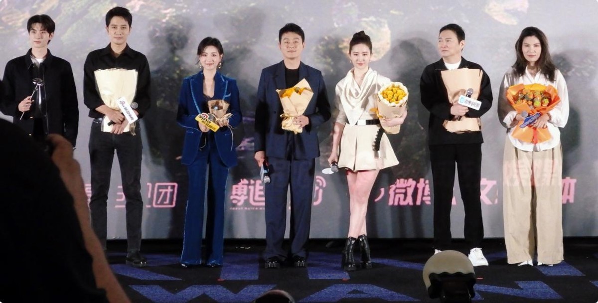 男演员的身高有多重要?看彭冠英、林一和佟大为的同框照就知道了