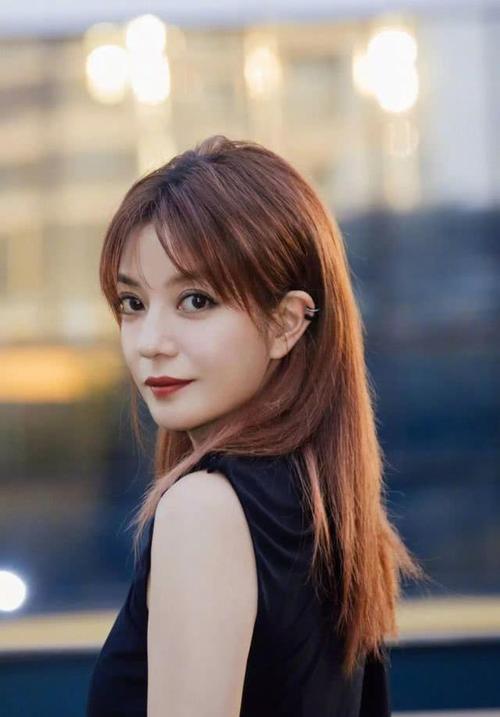 颤抖吧！赵薇正式宣布复出回归，小燕子的“恶”，真没人能治她吗