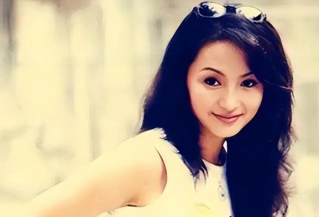 一路走好！戏没拍完就离世的9位明星艺人，多人死因成谜