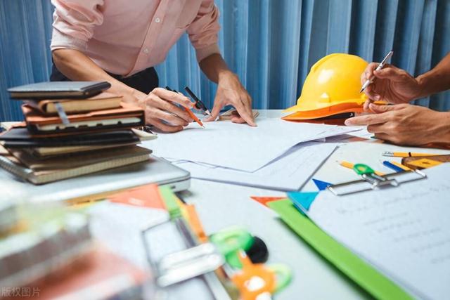 为什么现在很多店大都不招暑假工了？