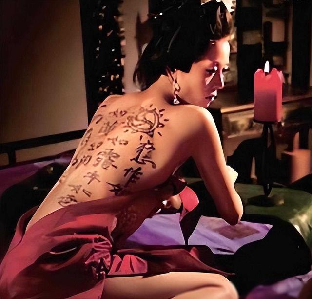 裸替演员邵小珊开撕冯小刚:你这个骗子,我要让你身败名裂