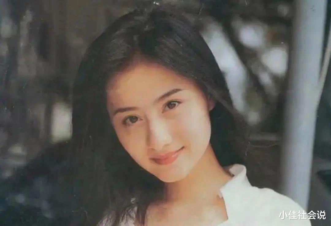 终是林婉珍笑到最后!94岁高龄的她熬走了小三,浑身散发高贵优雅