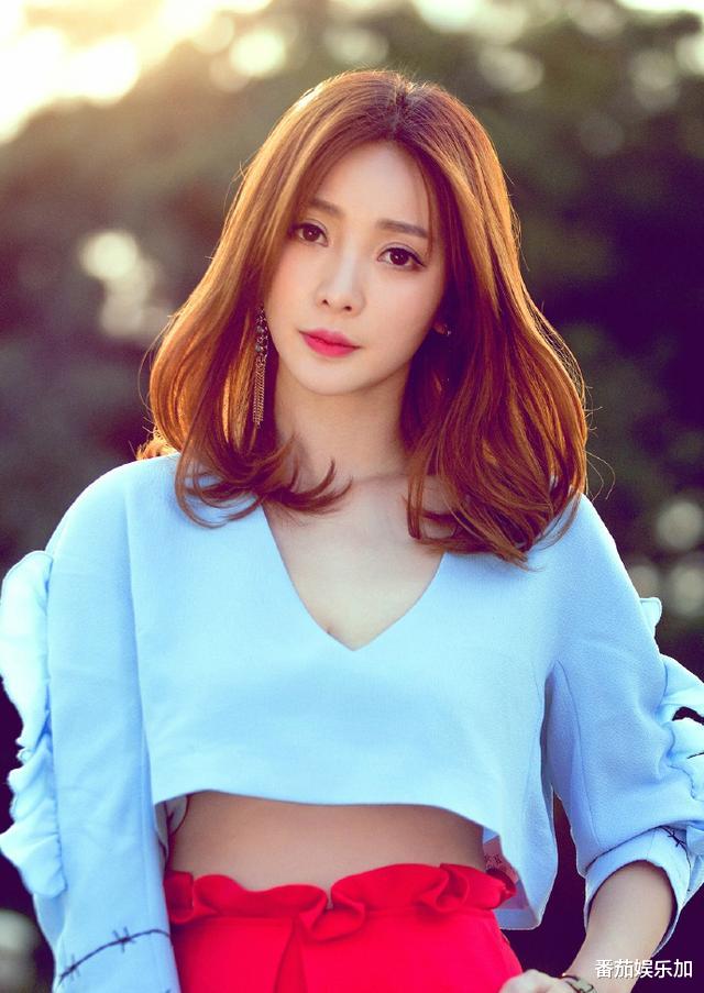 知名艺人柳岩怒斥:你好歹是知名歌手,却恶趣味!评论区沦陷