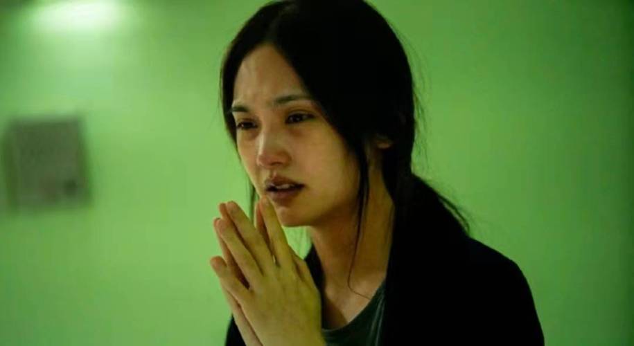 明星无知有多可怕!公然亲日嘲笑抗战英雄,吃奶骂娘鄙视内地太土