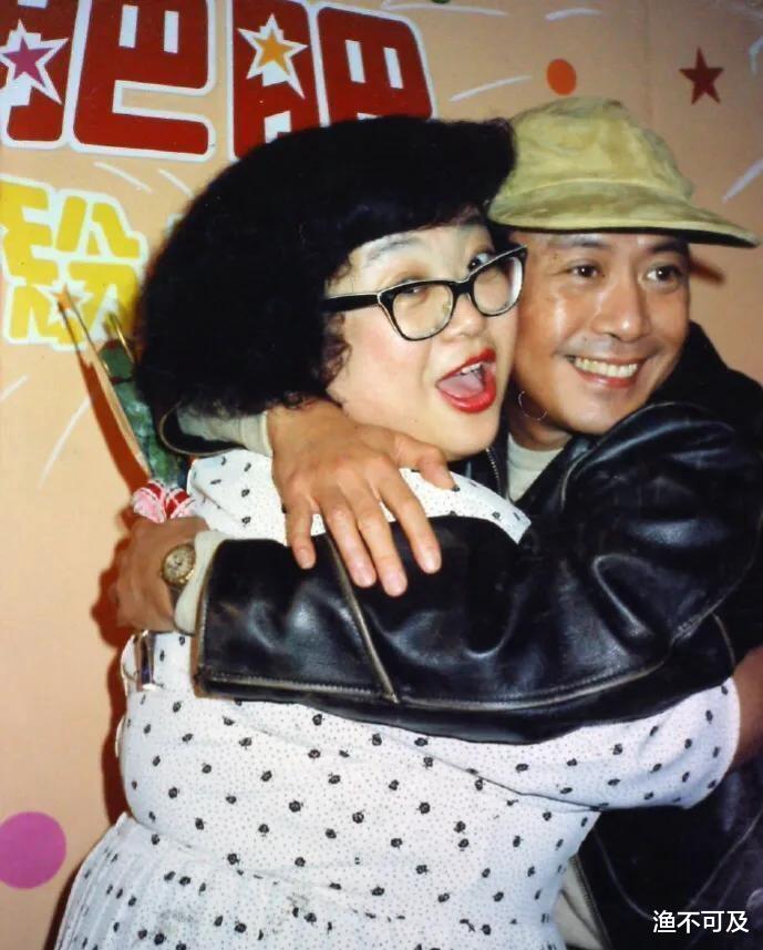 “苦命星二代”郑欣宜：母亲早逝父亲另娶，刚得6000万却被爆死亡