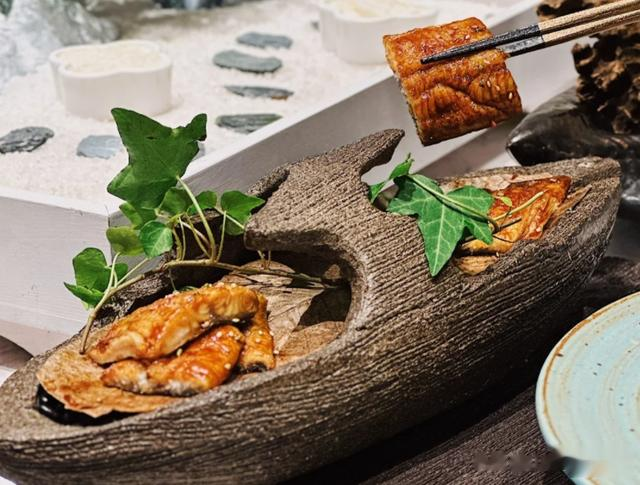 2个河南人去上海，在餐馆点了6个菜，结账时不敢相信以为看花眼