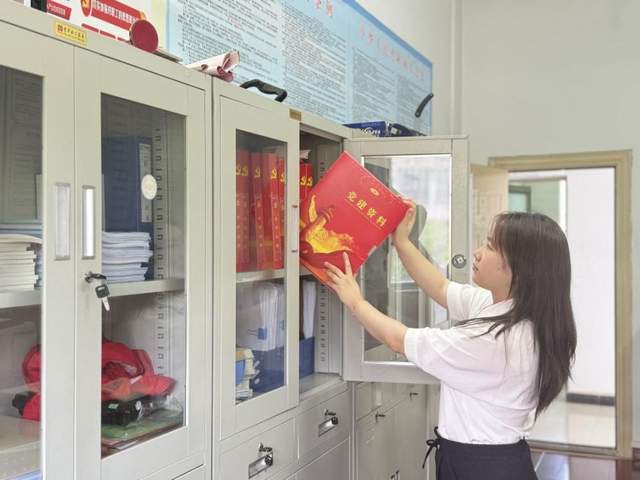 湖北汉川：母爱的乐章与职场的梦幻交响