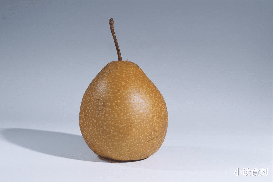 进入8月,少吃西瓜和菠萝,多吃5果,降燥热,补充水分,顺利入秋