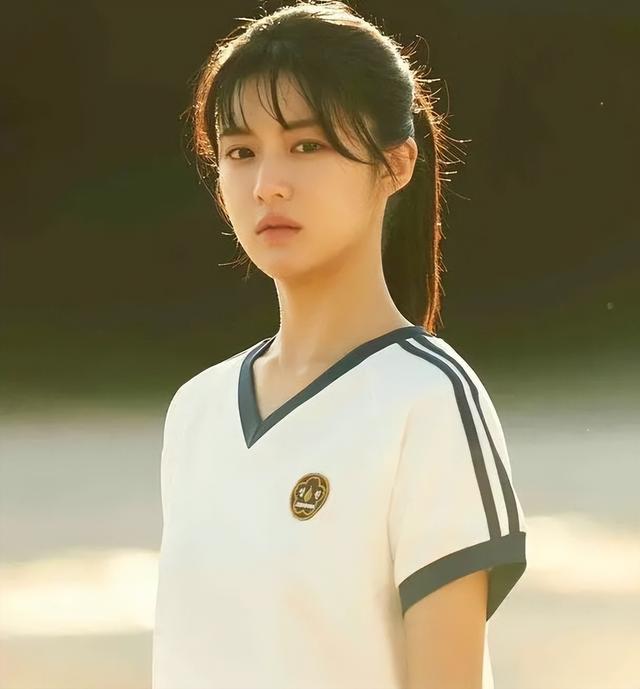 最新排名！2024年韩国最美的10位女星出炉了：宋慧乔冲进前3名