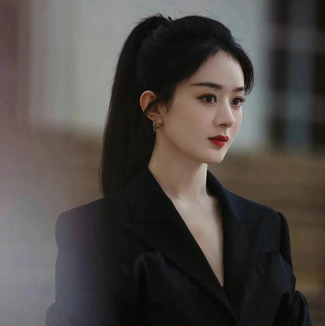 赵丽颖07年跑龙套简历曝光,简历内容比小学同学录还要简单!