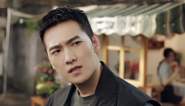 陈道明说的没错,不拍戏就消失的欧豪,已经走上了另外一条道路