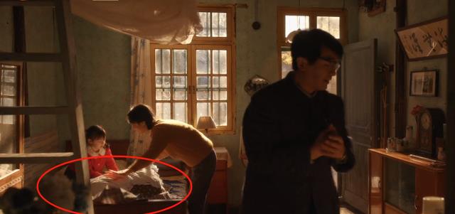 中国导演们!求求你们学学《小巷人家》导演,怎么拍“穷人”的吧