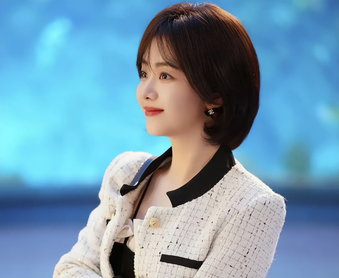 仅播4集,收视率破1.9,不愧是你们苦苦盼了一年的都市大剧