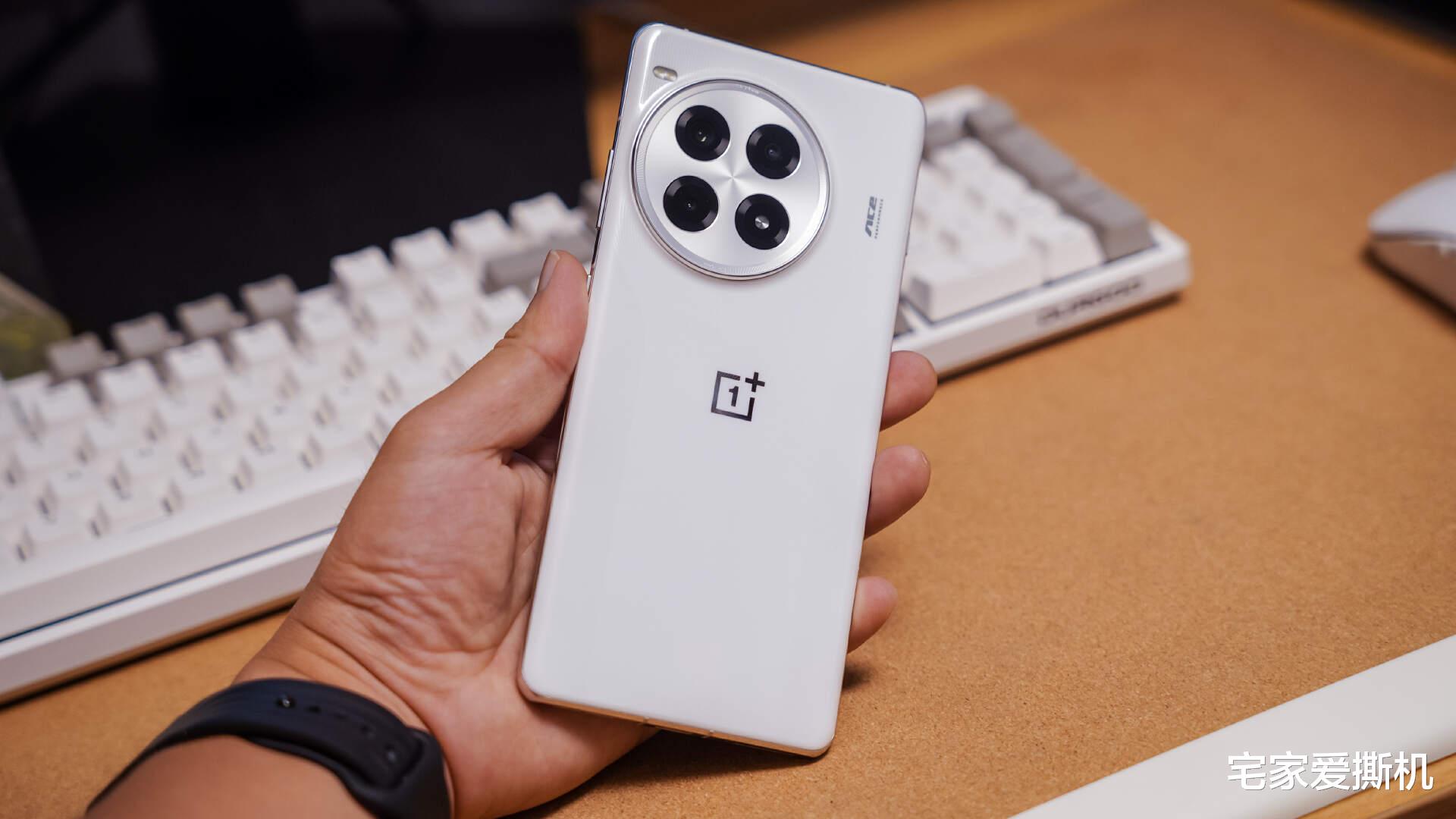 上手3個月臨近雙十一大促，一加Ace3Pro的含金量還在提升