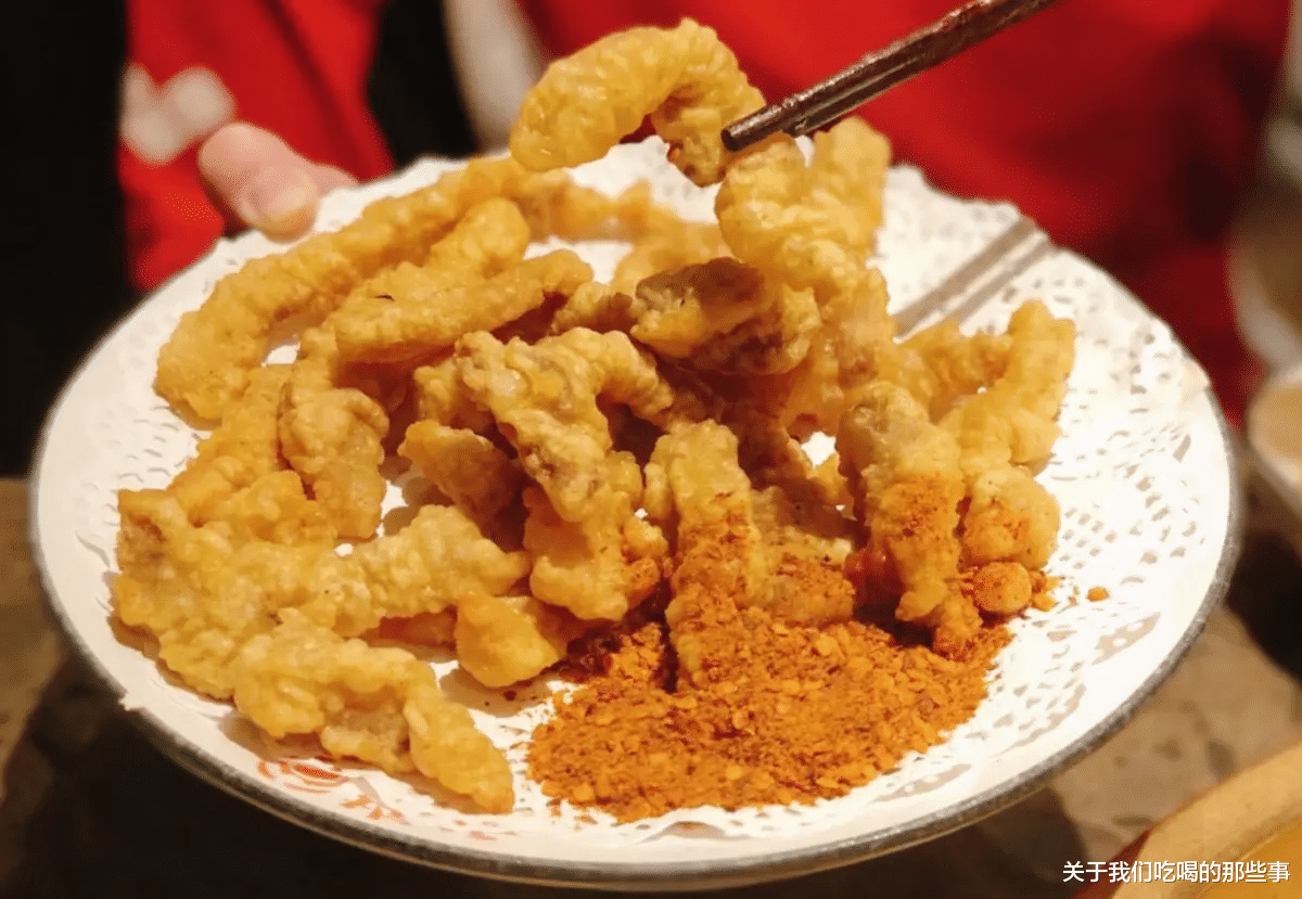 炸酥肉,用面粉还是淀粉?牢记“211”比例,酥脆不回软,真香