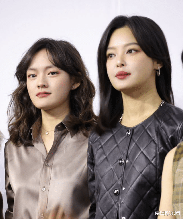 当38岁辛芷蕾跟44岁董洁站一起,我才彻底明白,什么叫顶级自律