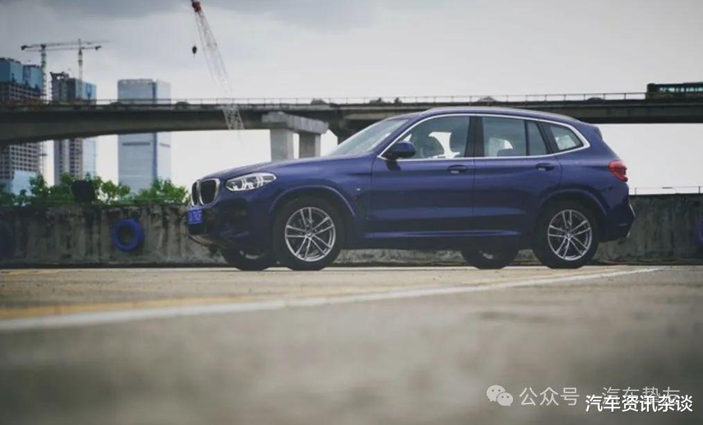 奔驰！宝马“打价格战”，不足30万起步，GLC却更给力，258马力