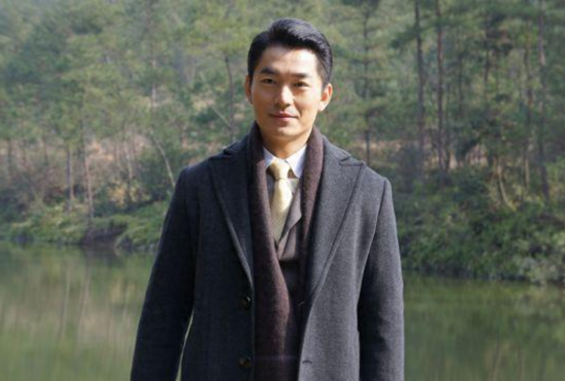 演员朱泳腾:颜值和演技不输胡歌,却一直不火,出道20多年零绯闻