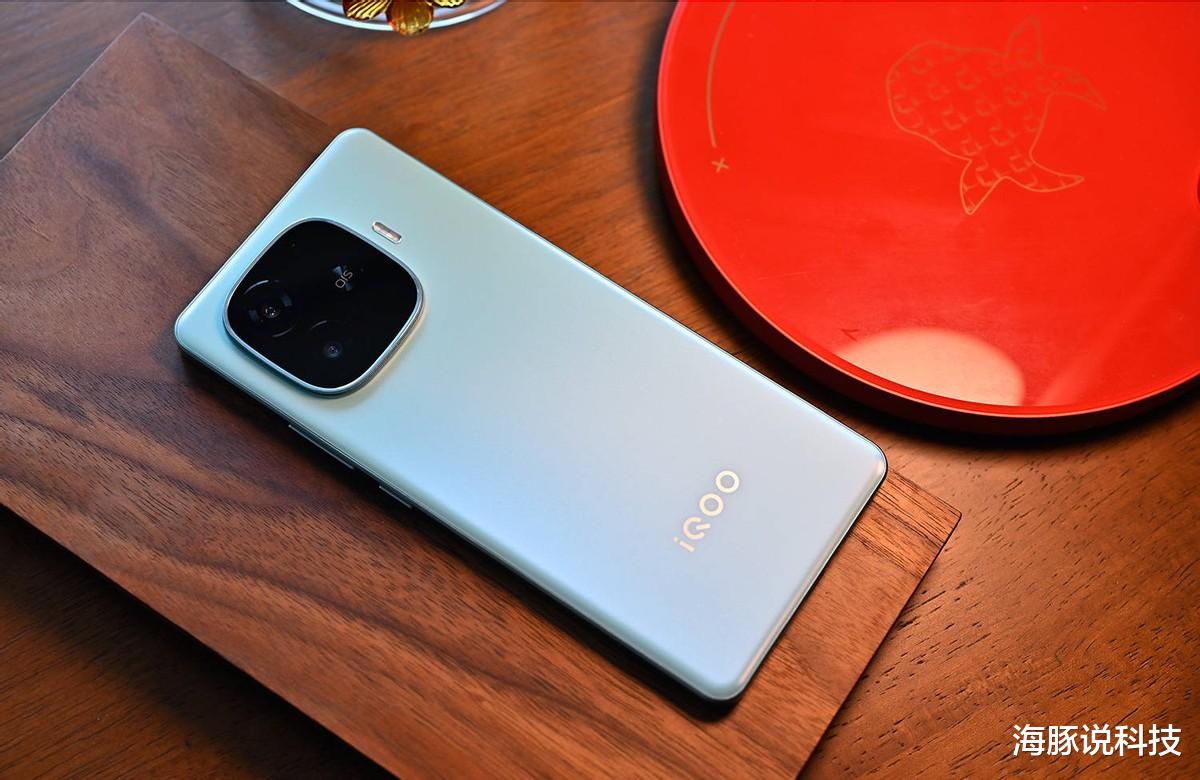 千元“卷王”,144Hz护眼屏+6000mAh大电量+5000万双摄