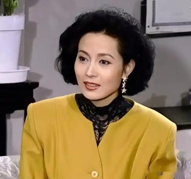 自古“叠名”出美人,这16位名字带叠字的女星,个个貌美如花