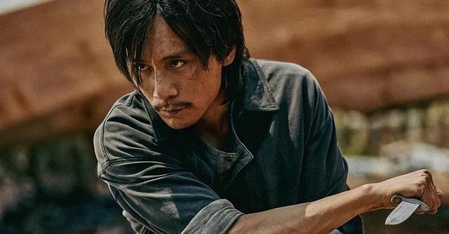 《志愿军2》《浴火之路》各看一遍，一部太上头，一部已昏昏欲睡