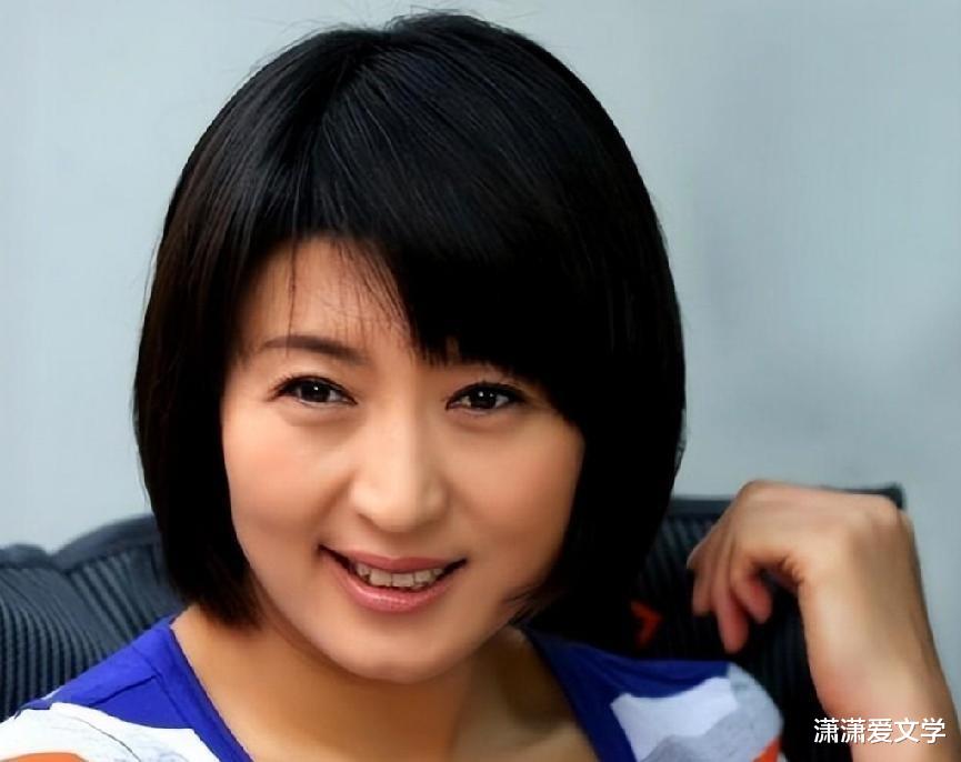 中国演艺圈,军衔大得吓人的5位明星,深藏不露,你究竟认识几位