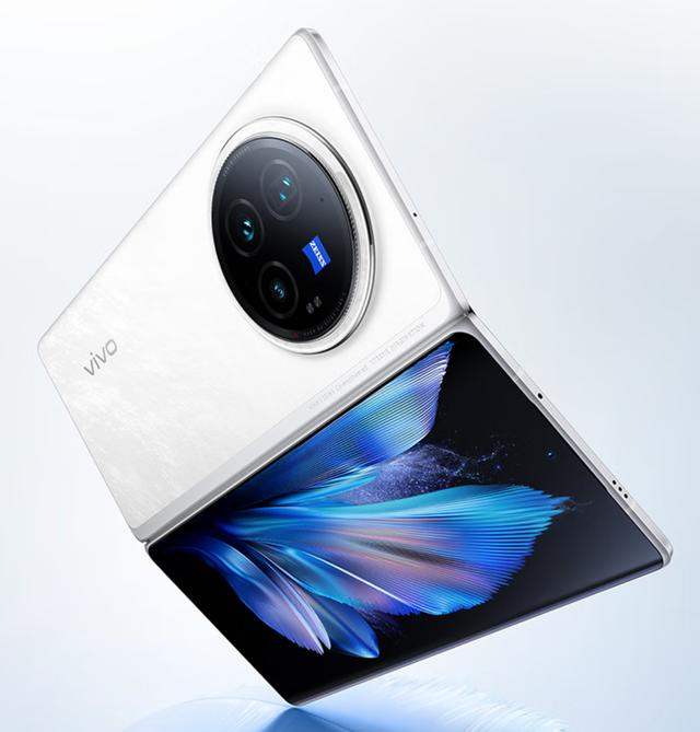 vivo手機太拼了，海藍電池+IPX8+超可靠鎧羽架構，性價比超高