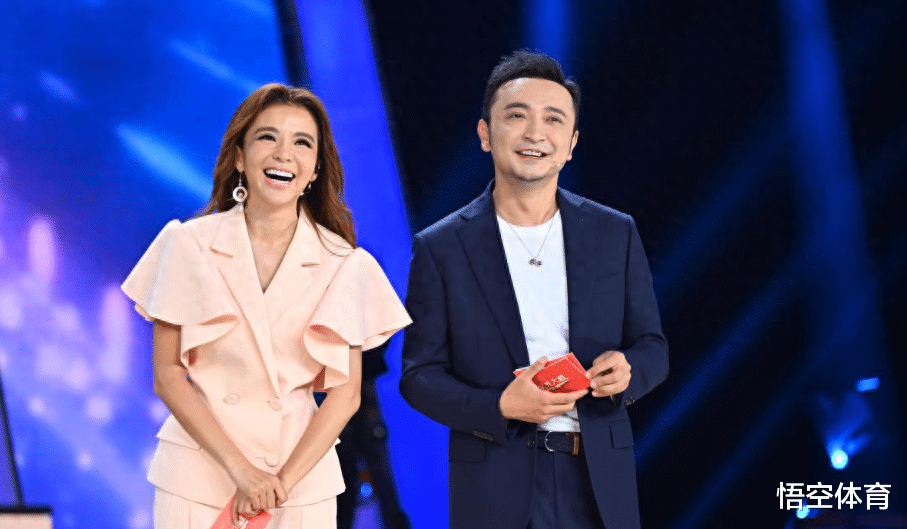 《星光大道》改版试水成功!现场火爆接地气!朱迅终于让位高浩森