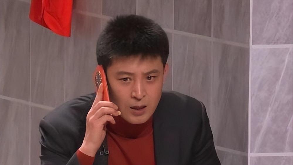 孙涛的小品那么差,为啥还能年年上春晚,看他老婆是谁就明白了