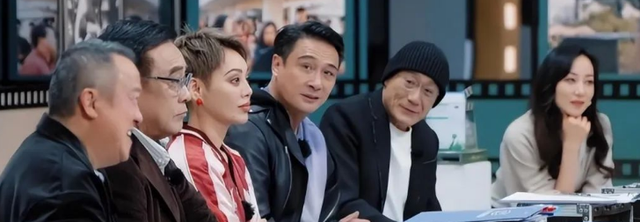 一档综艺,娱乐圈的捧高踩低,在许君聪身上体现得淋漓尽致