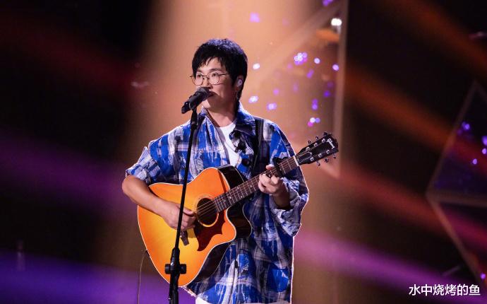 《歌手》落幕,有2个惊喜和4大遗憾,花边热搜大于出圈舞台,歌王剧本劝退观众