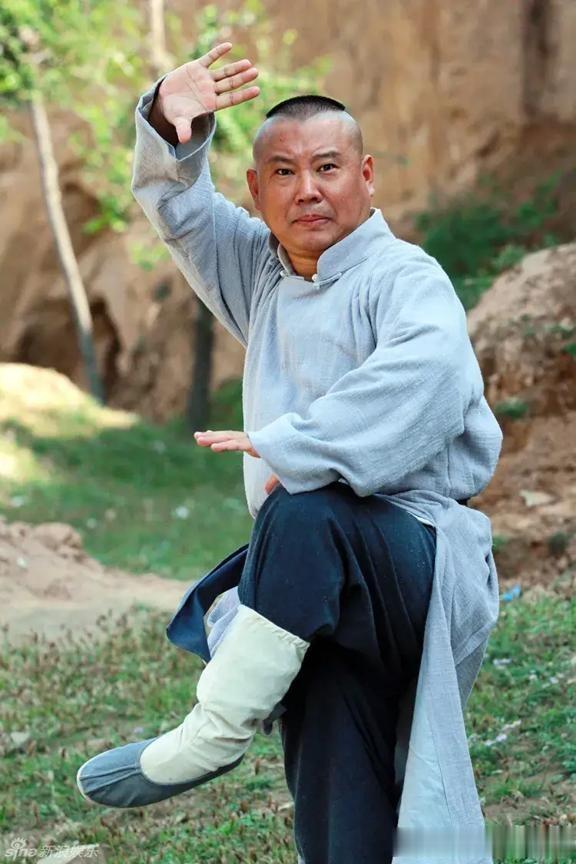 杨议火力全开：“当年和父亲一同给德云社捧场，是我最大耻辱！”