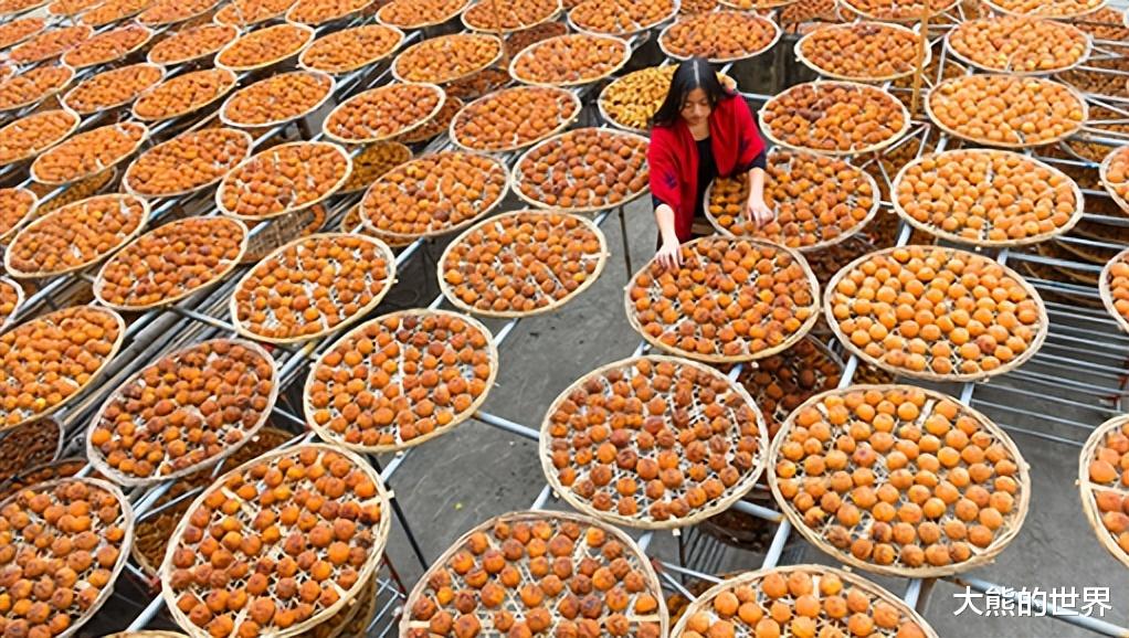 趁着太阳好，记得把4种蔬菜晒成干，留到秋冬炖肉吃，别提多香了