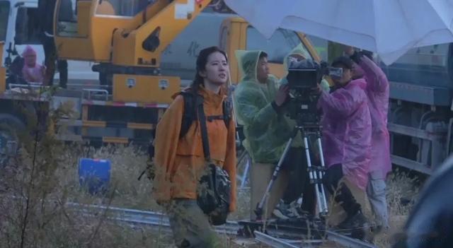 李梦又翻车,这回连于正都救不了你!