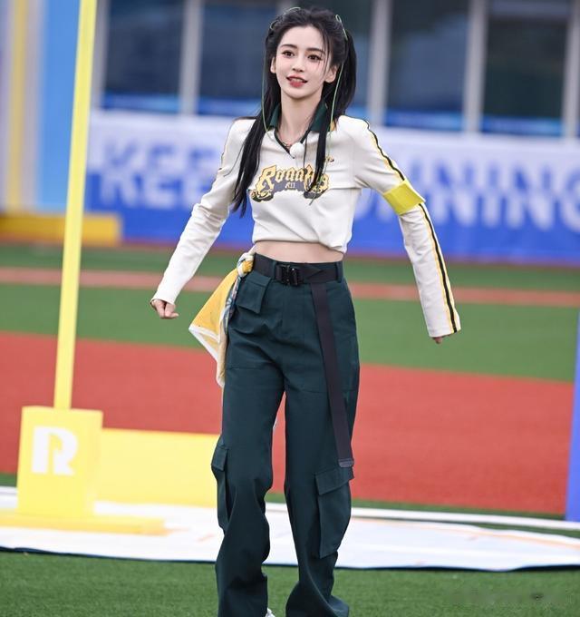 Angelababy被弃子,《跑男》再来一击!节目打“马赛克”送其出场