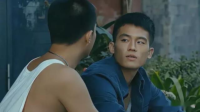 陈道明说的没错，不拍戏就消失的李晨，早就走上了另外一条道路