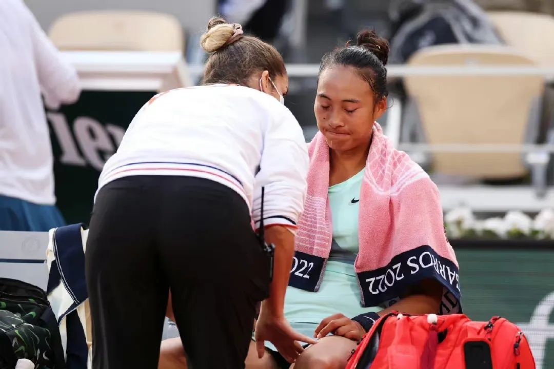 比赛输了就该吃避孕药?凭什么要对郑钦文这么大恶意