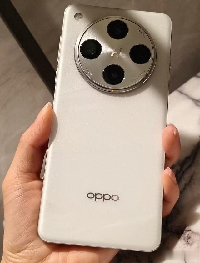 看完全明白！OPPOFindX8pro和VivoX200pro，誰更強呢？