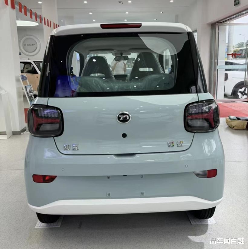 又一款代步小车！知豆彩虹到店，比宏光MINIEV大，最高205km续航