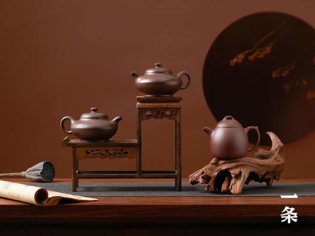 原作复刻顾景舟壶，家藏15年老紫泥手工制作，素雅有致